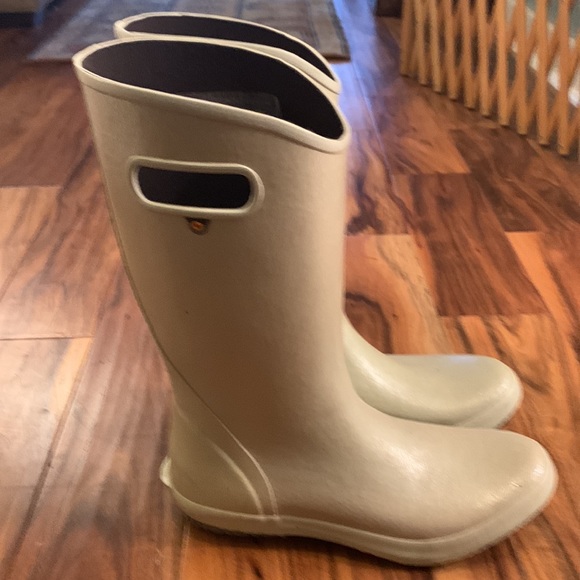 Bogs women’s boots silver - Picture 5 of 10